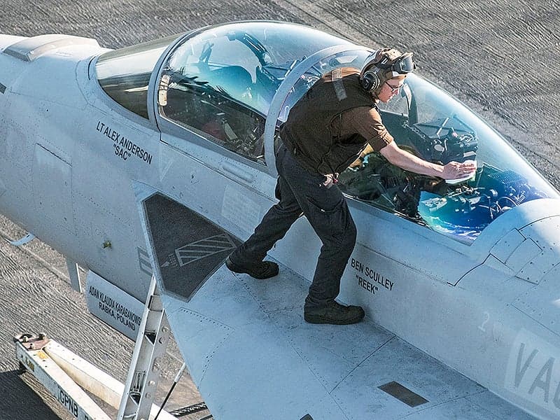 EA-18G Growler Crew Saved By Portland-Based PJs After Canopy Explosion