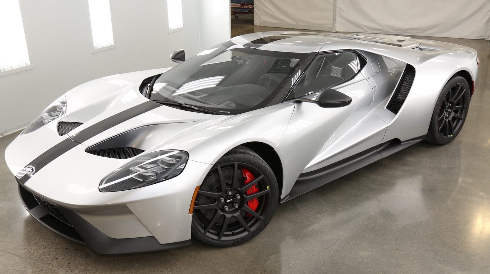 Ford GT Competition Series Is a Lightened Track Weapon