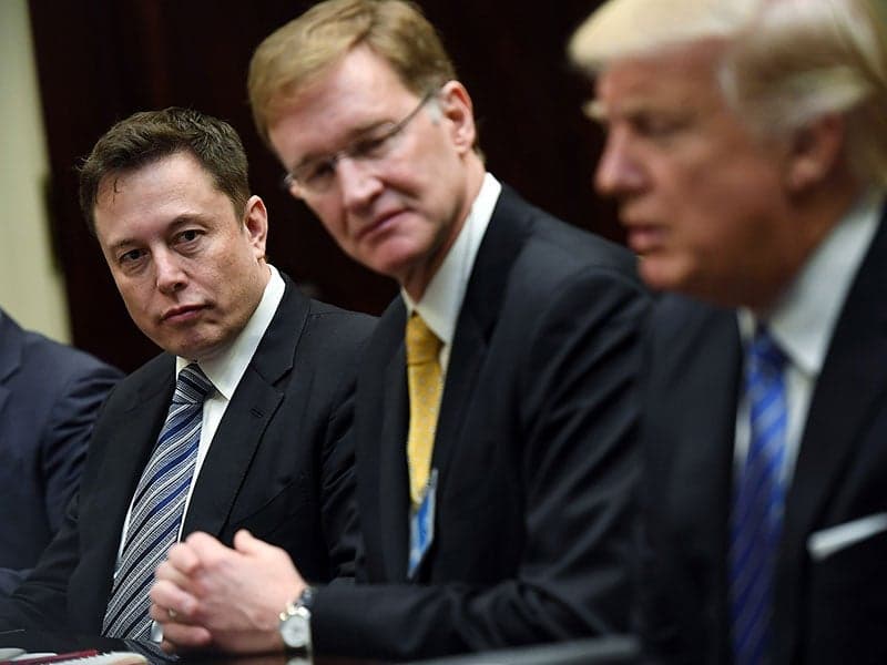Elon Musk’s Support for Donald Trump May Cost Tesla Model 3 Reservations