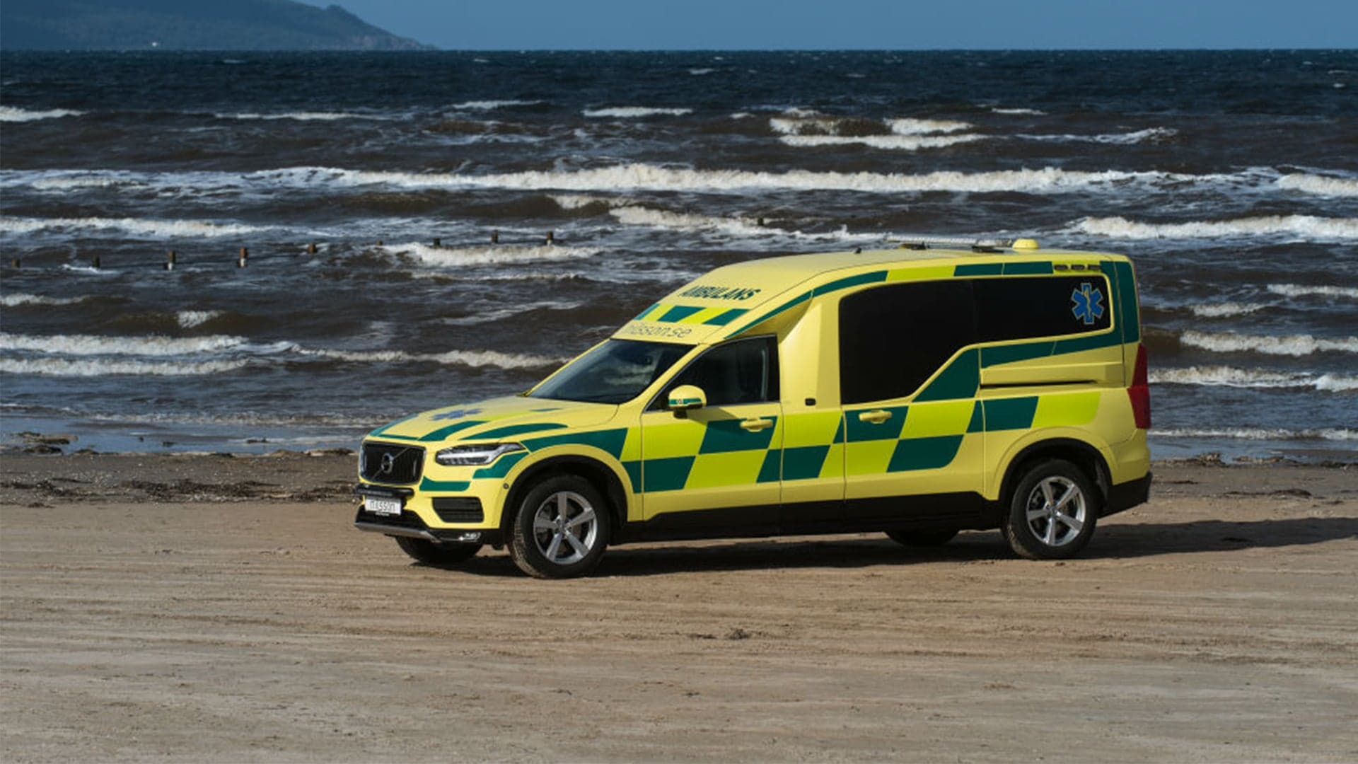 This Volvo XC90 Is the Ambulance I Want to Ride in if I Ever Need to Ride in an Ambulance