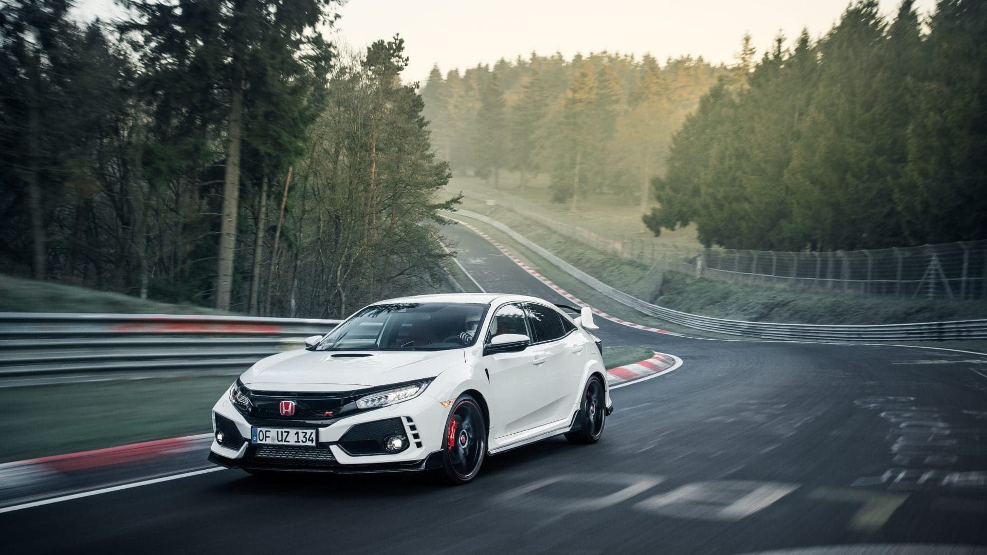 The 2017 Honda Civic Type R Breaks the FWD Nurburgring Record