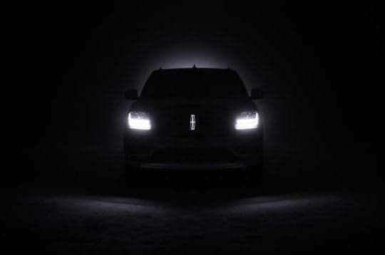 Lincoln Teases Next Generation Navigator Ahead of New York Auto Show