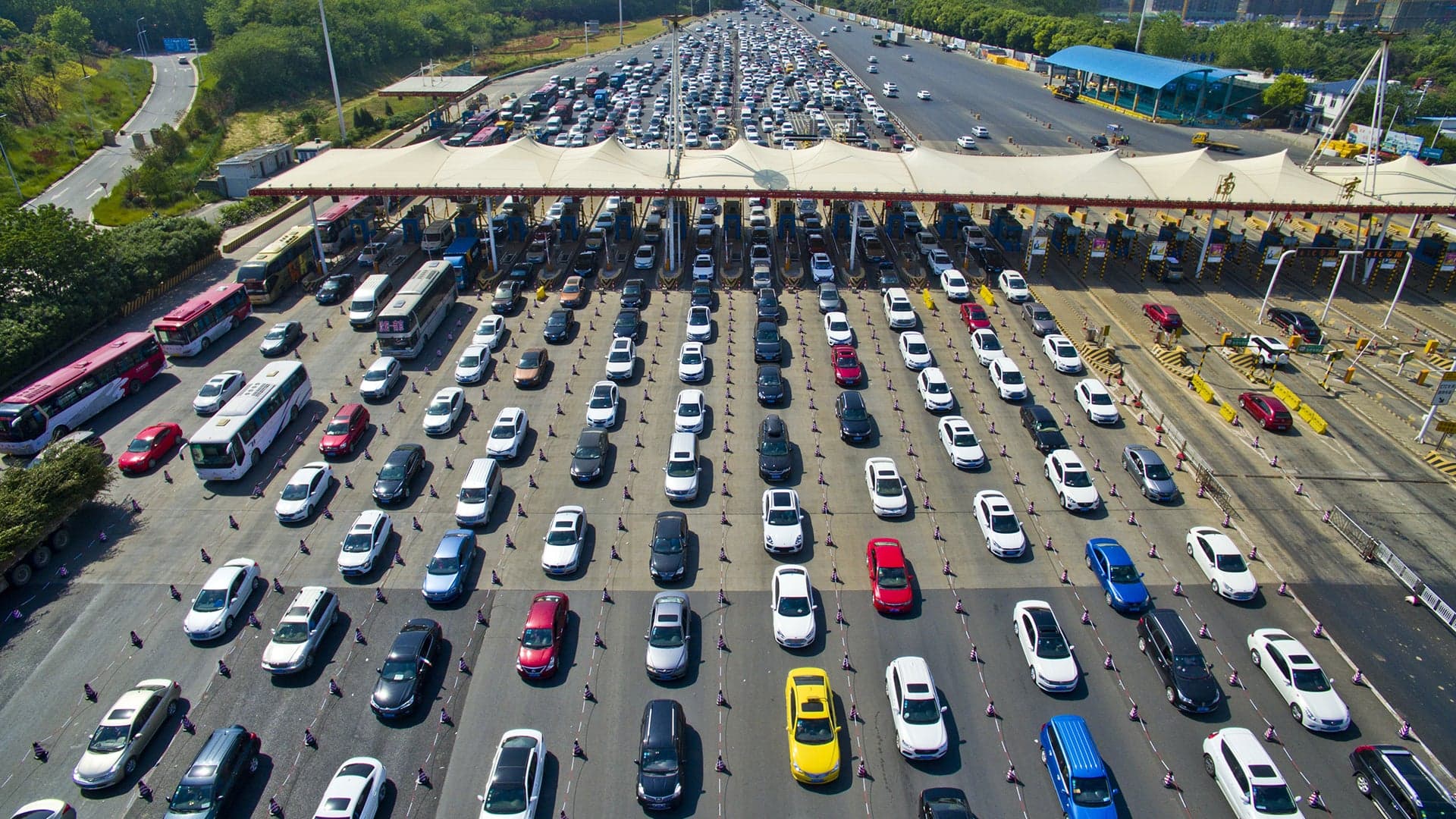 Even Small Numbers of Self-Driving Cars Could Almost Eliminate Traffic Jams, Study Says