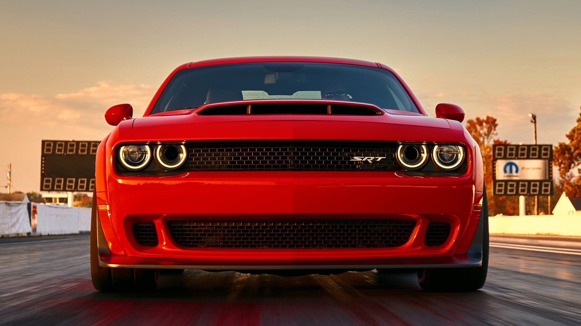 Dodge Challenger Demon’s Drag Radial Tires Are Too Wide for the Production Line