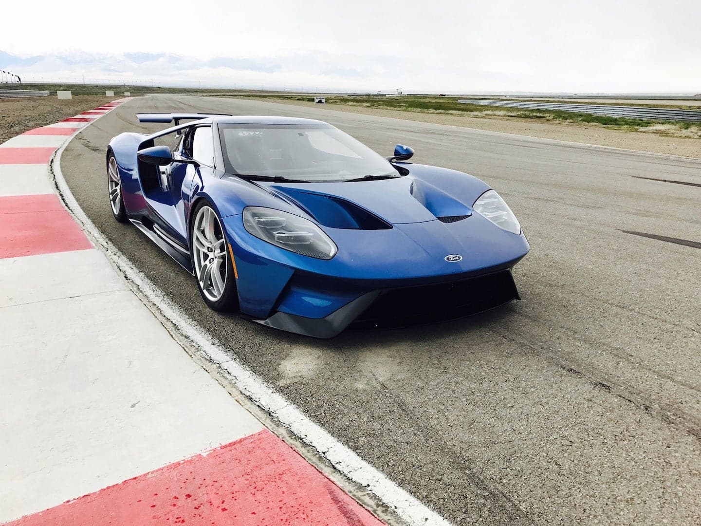 7 Cool Things About the $450,000 Ford GT