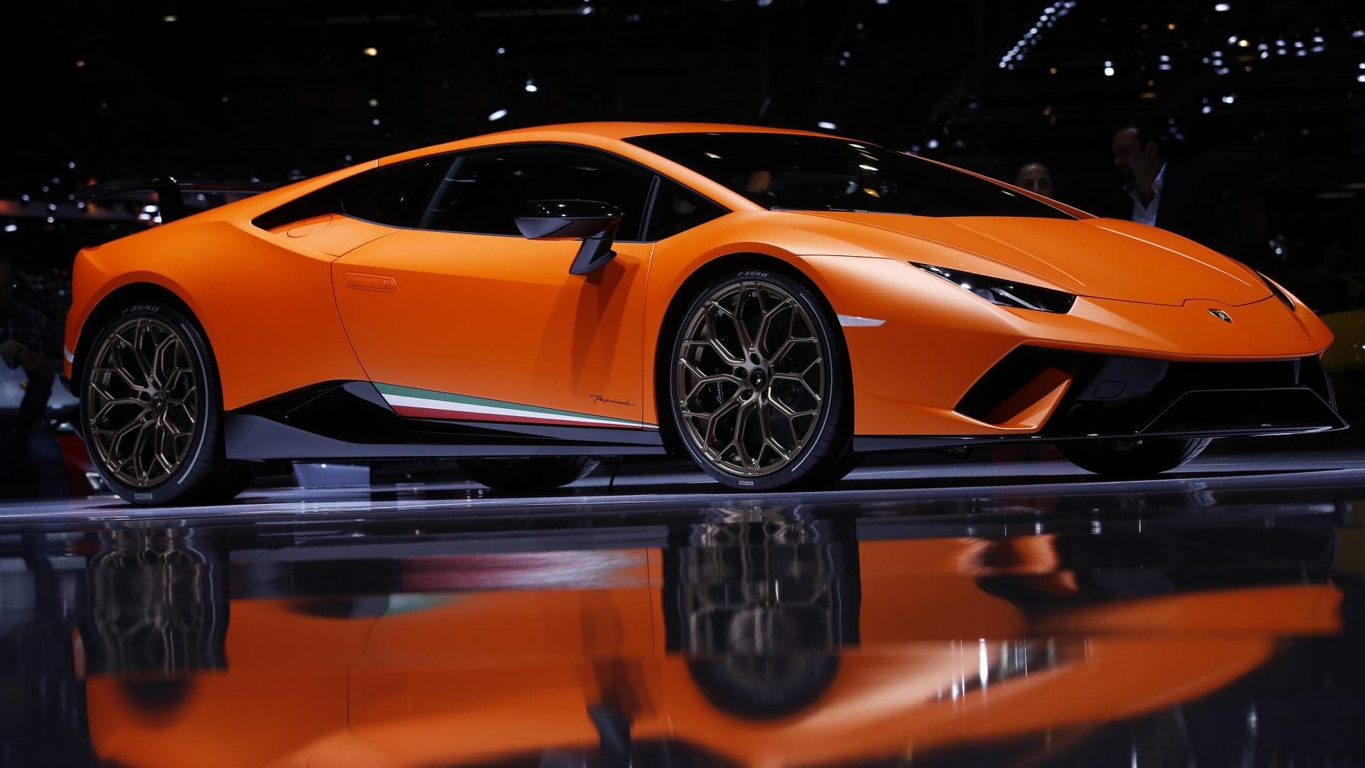 Even More Hardcore Lamborghini Huracan May Be in the Cards