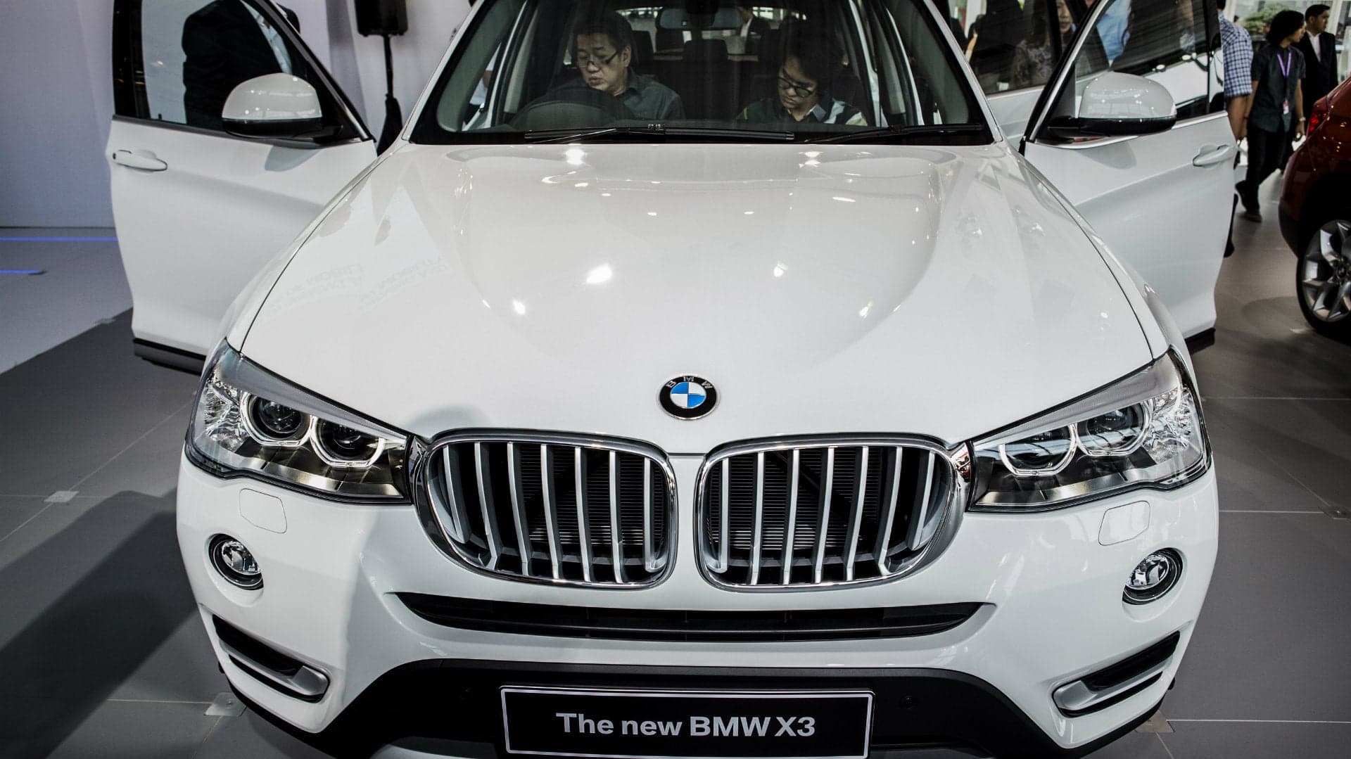 BMW Reportedly Cancels i5 to Focus on Electrifying Other Vehicles
