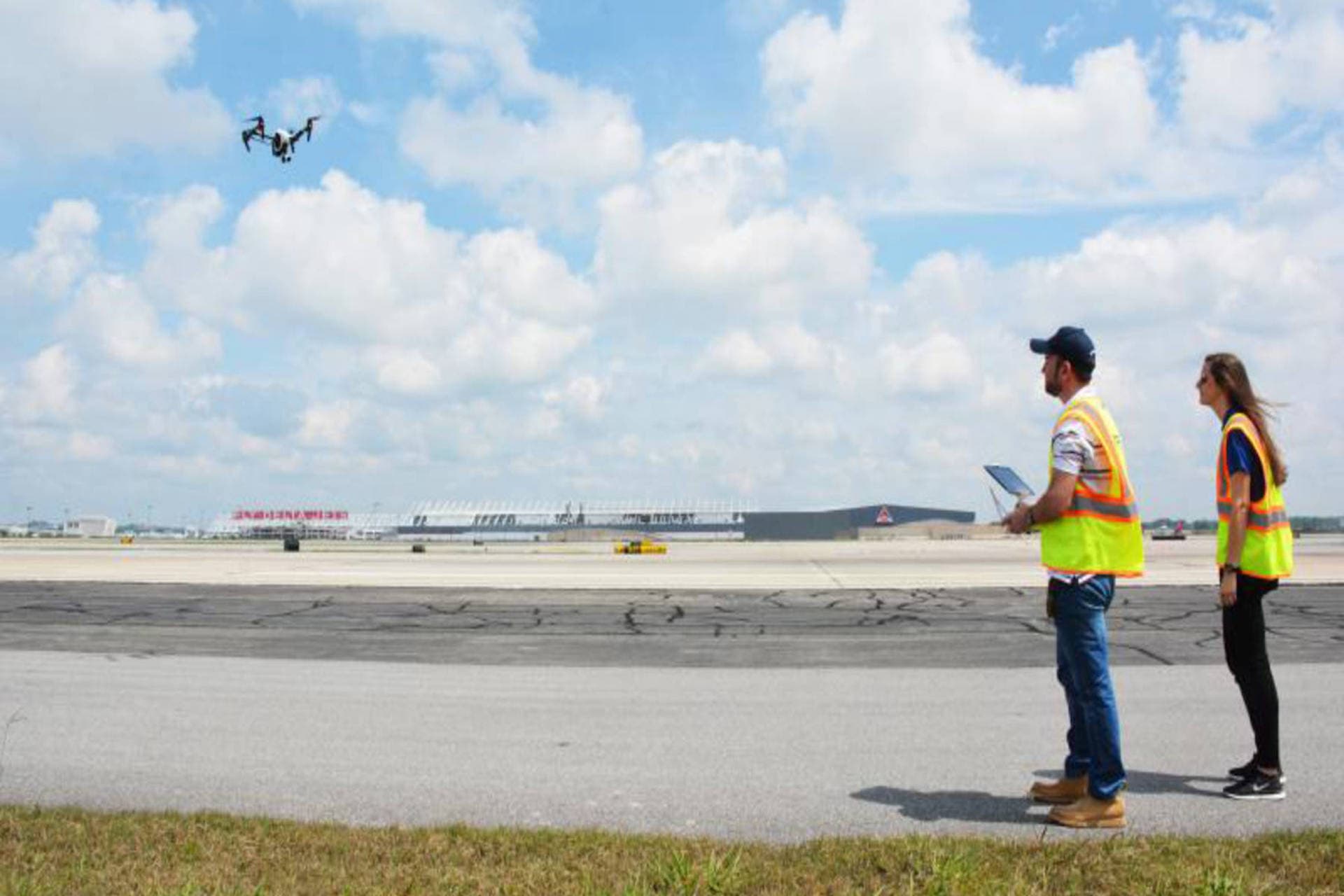 Atlanta’s Giant Airport Using Drones to Maintain Its Runways