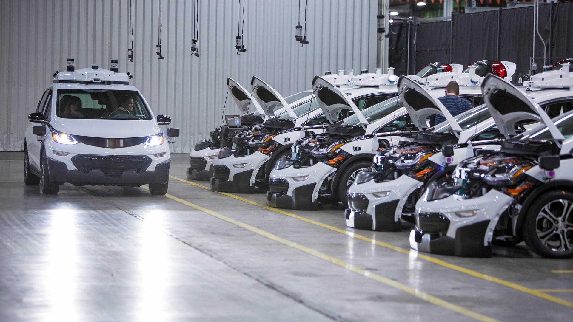 GM Builds 150 Next-Generation Self-Driving Chevrolet Bolt EVs at Orion Assembly Plant