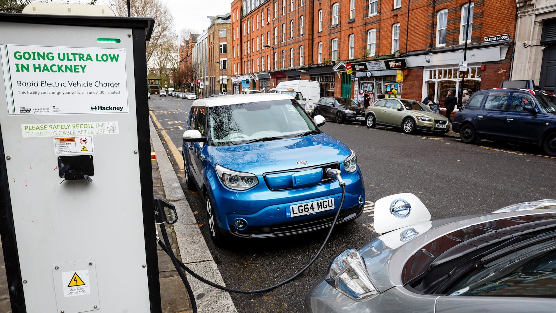 More Than 2 Million Electric Cars Now Roam the Earth