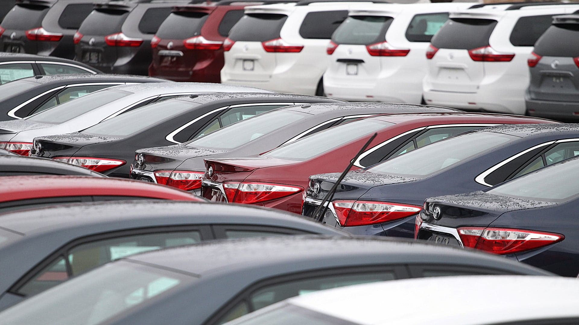 New-Vehicle Sales Expected to Fall for Seventh Month This Year