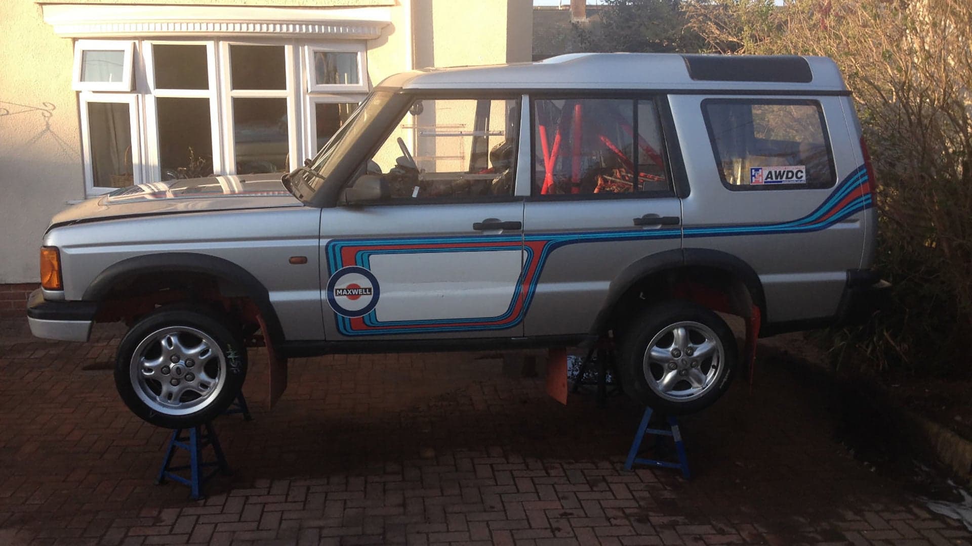 This BMW M3-Powered Land Rover Discovery Rally Car Could Be Yours