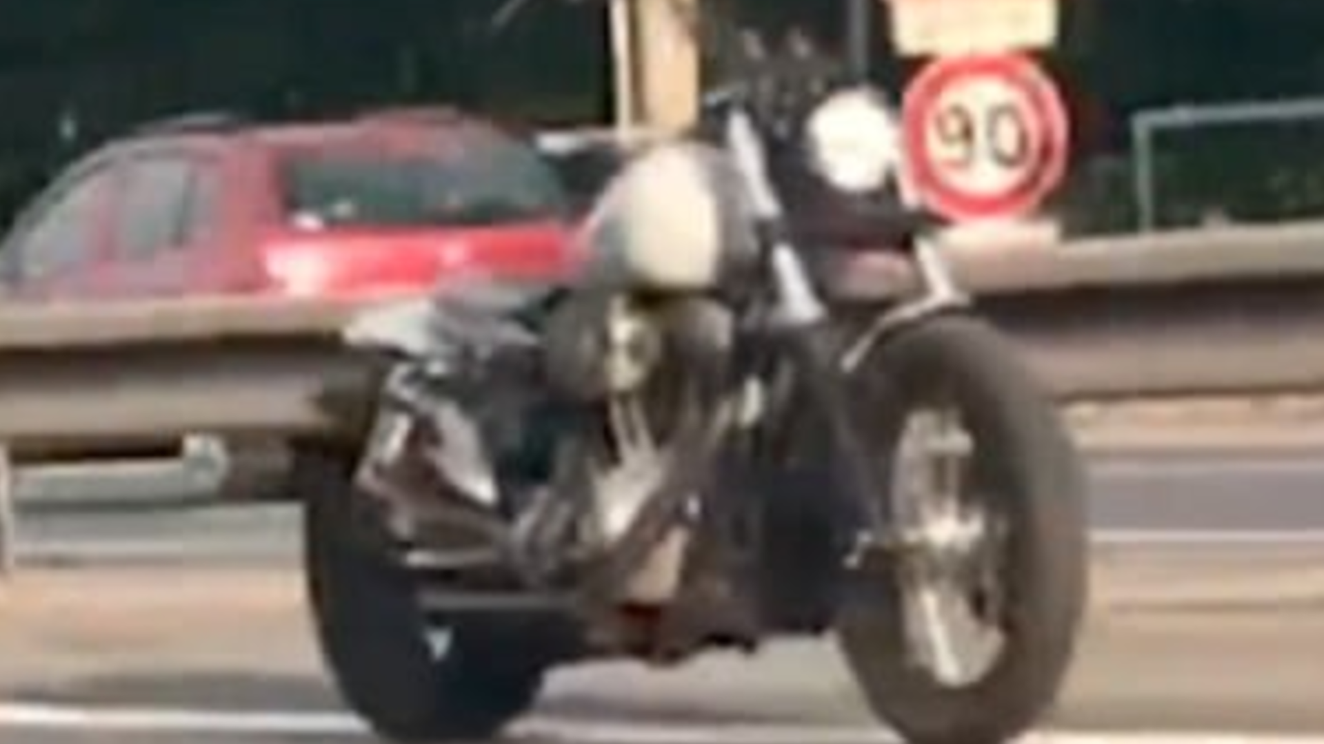 Watch This Harley-Davidson Ride Down a French Highway…Sans Rider