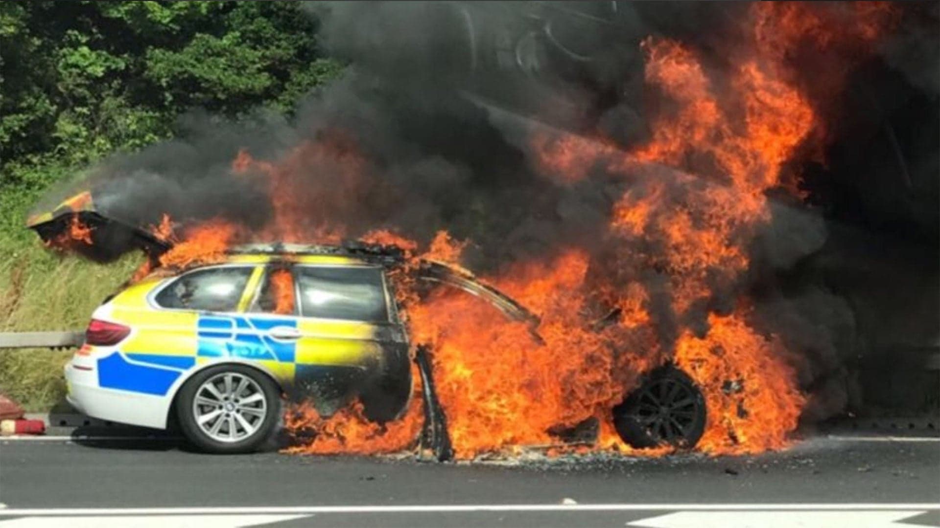BMW Police Car Explodes into Flames for Unknown Reason