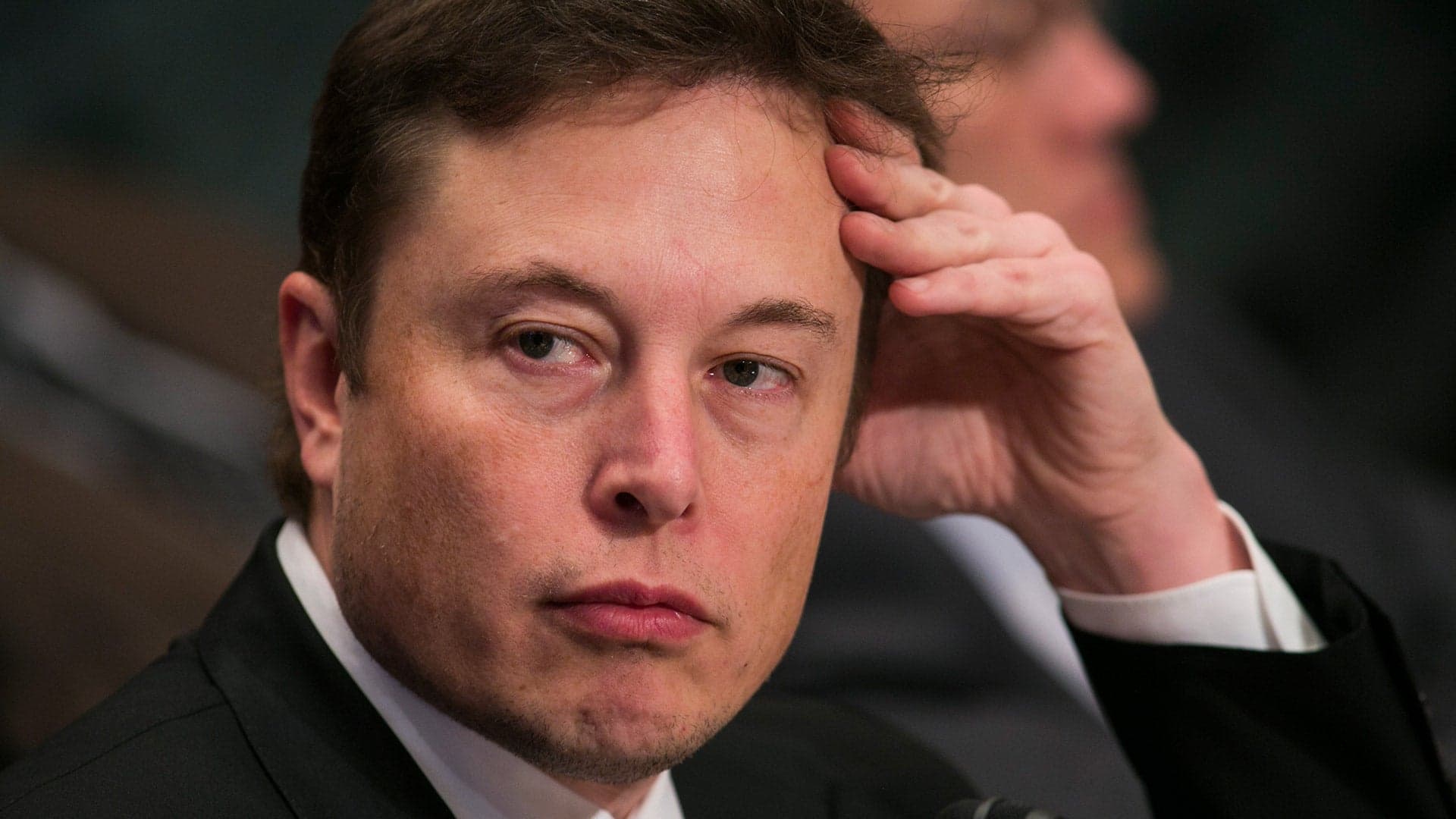 Elon Musk Questions Journalistic Integrity of Those Who Report Negative News