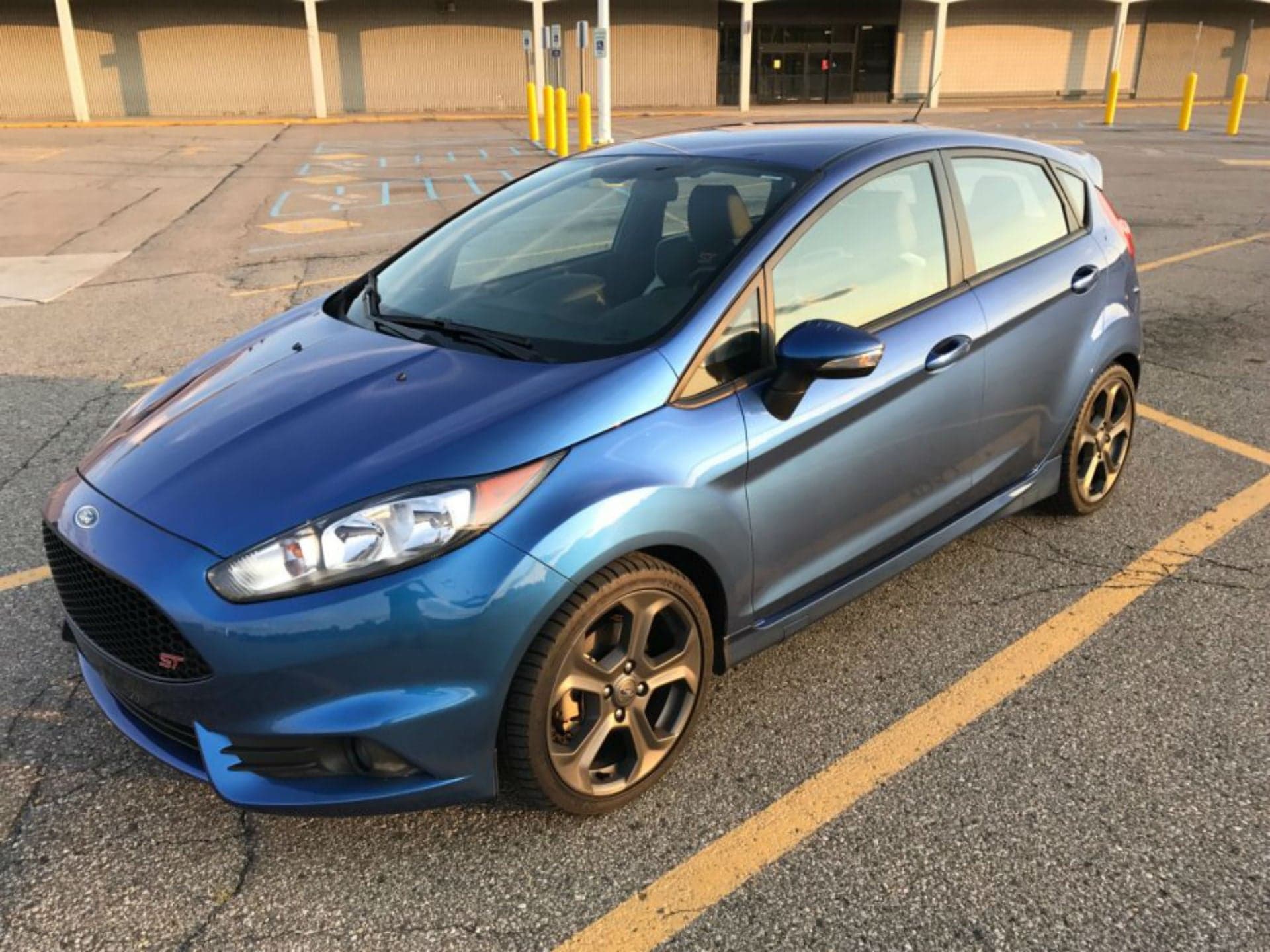 Now’s Your Chance to Own the Only Ford Fiesta ST Painted Like a Ford GT