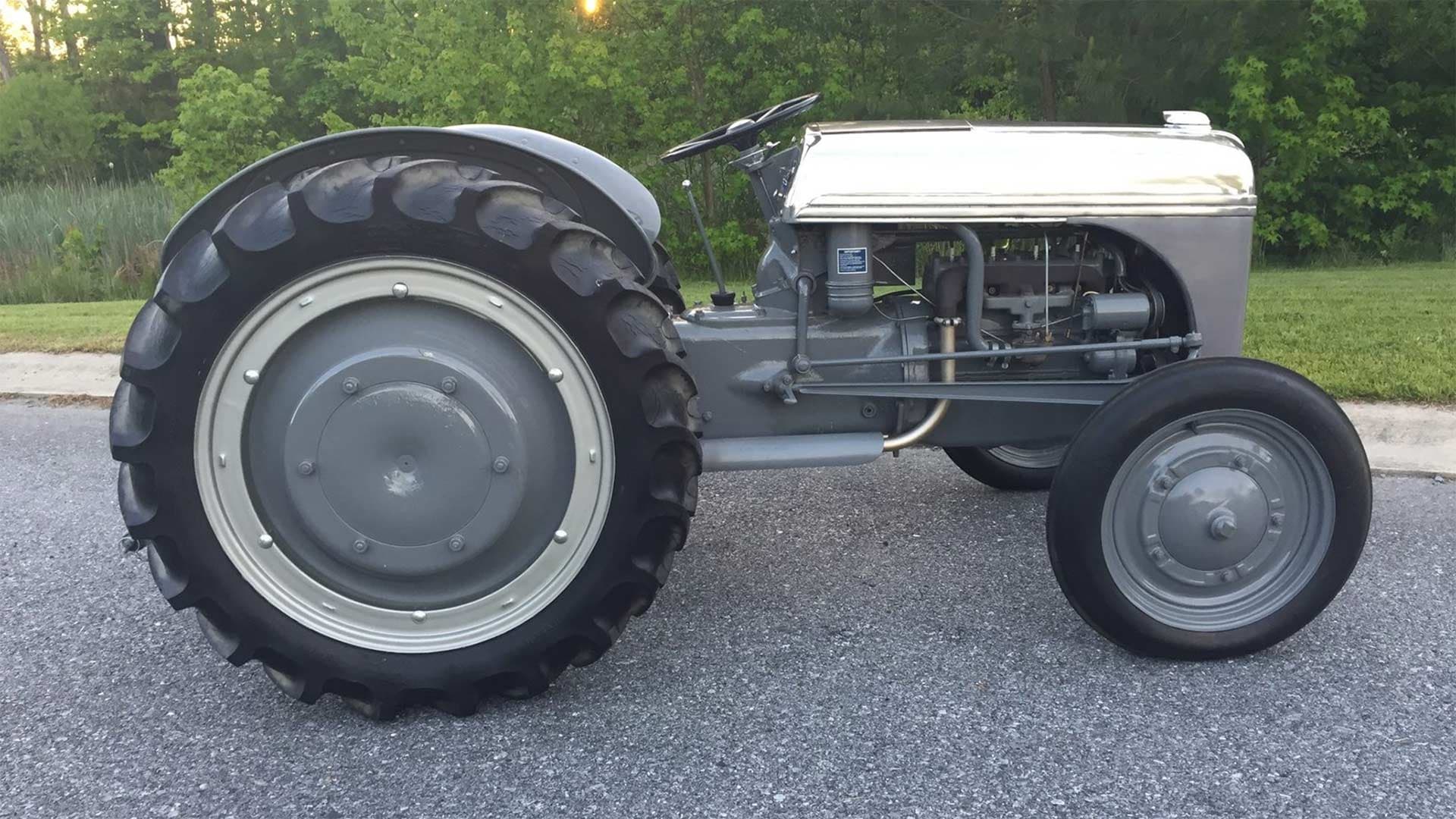 Check Out This Gorgeous Ford Tractor Going Up for Auction