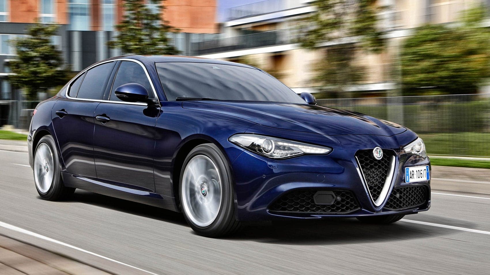 The Alfa Romeo Giulia Is the Diesel Sports Sedan We’ve Been Waiting For, and Can’t Have