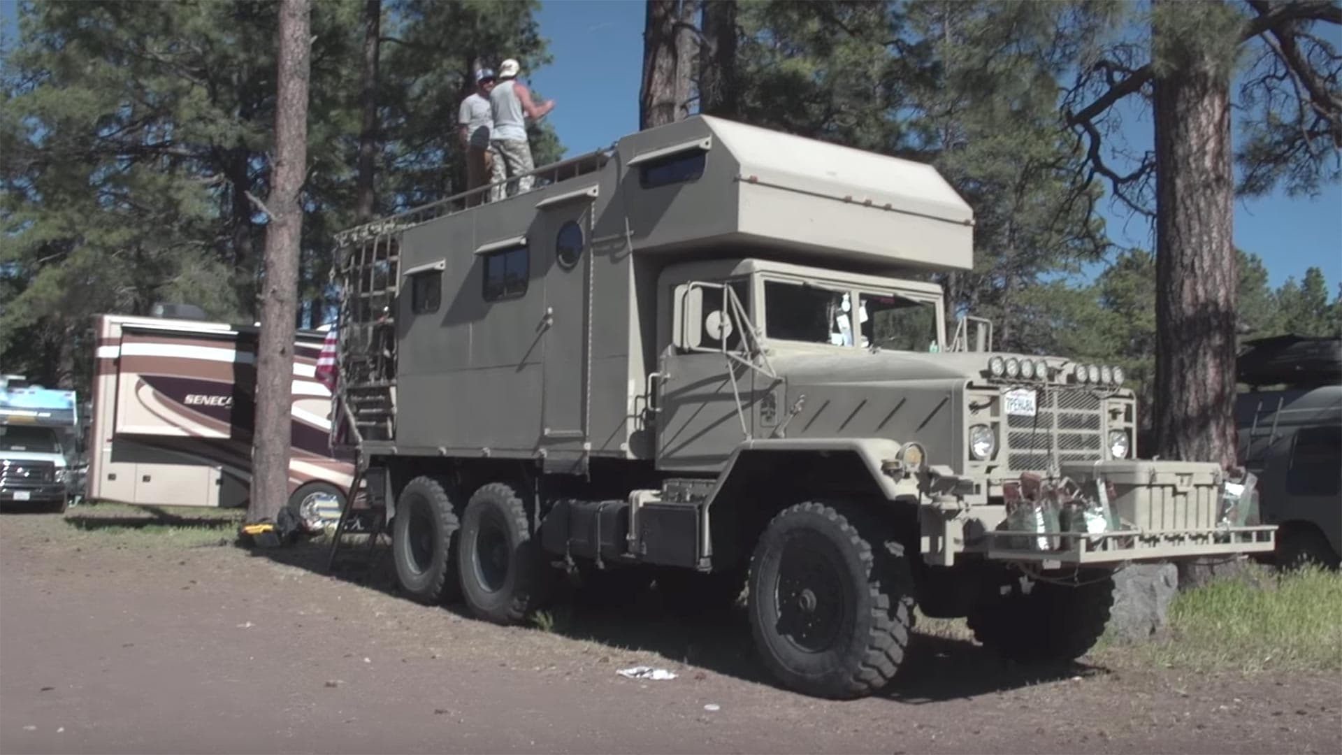 This Ex-Military Off-Road Recreational Vehicle Is a Craigslist Custom Done Right
