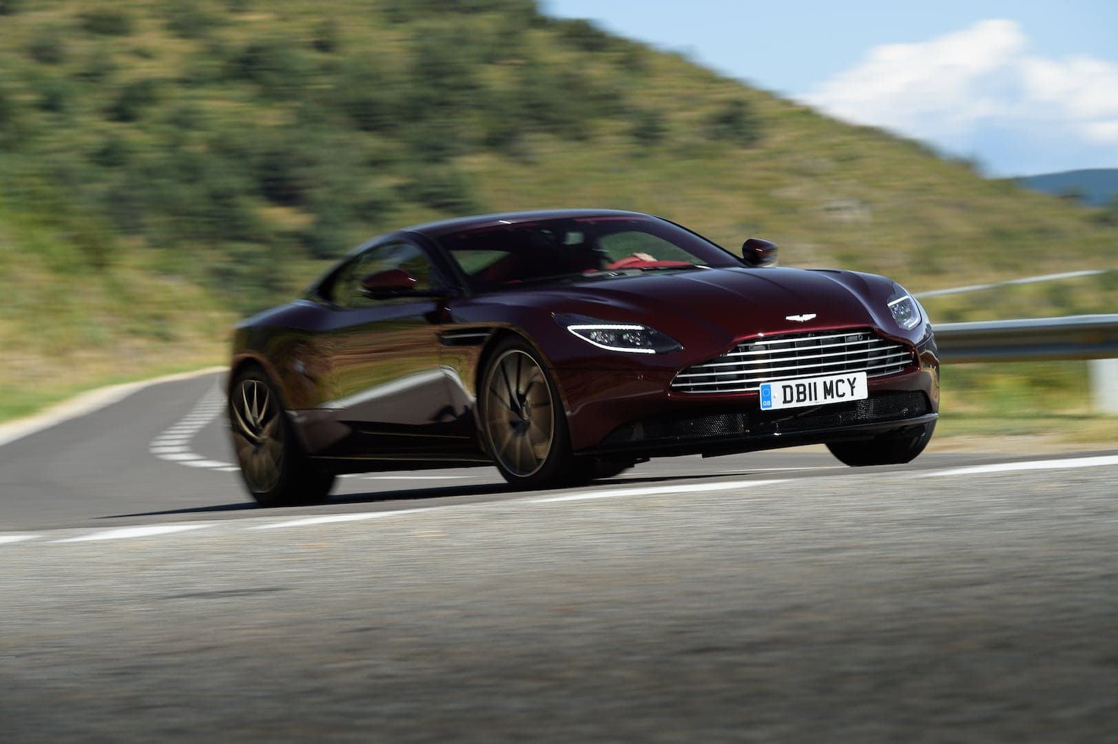2018 Aston Martin DB11 V8 Review: German Power, British Speed