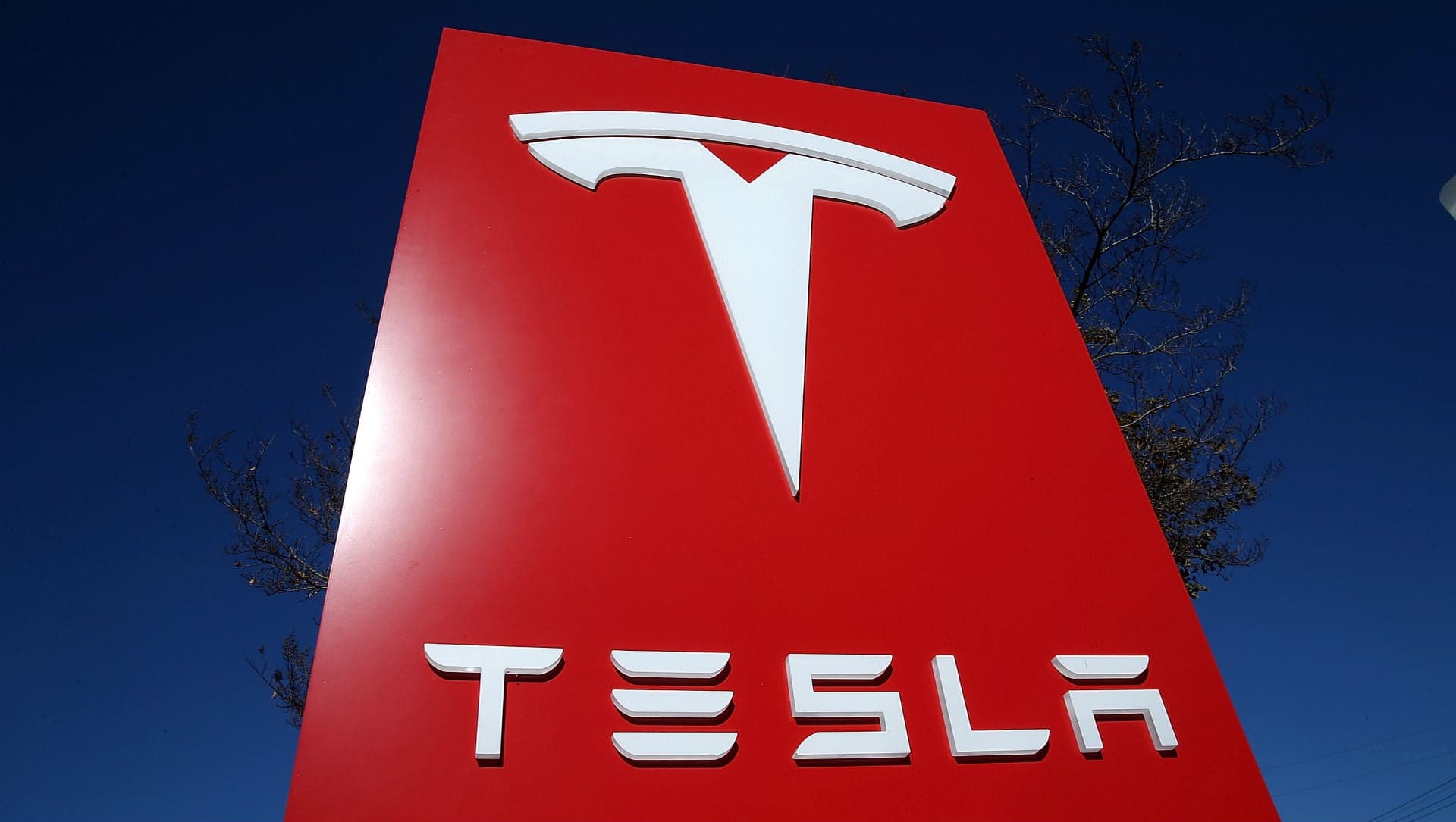 Tesla Loses Third Executive in Two Weeks as VP of Finance Announces Resignation