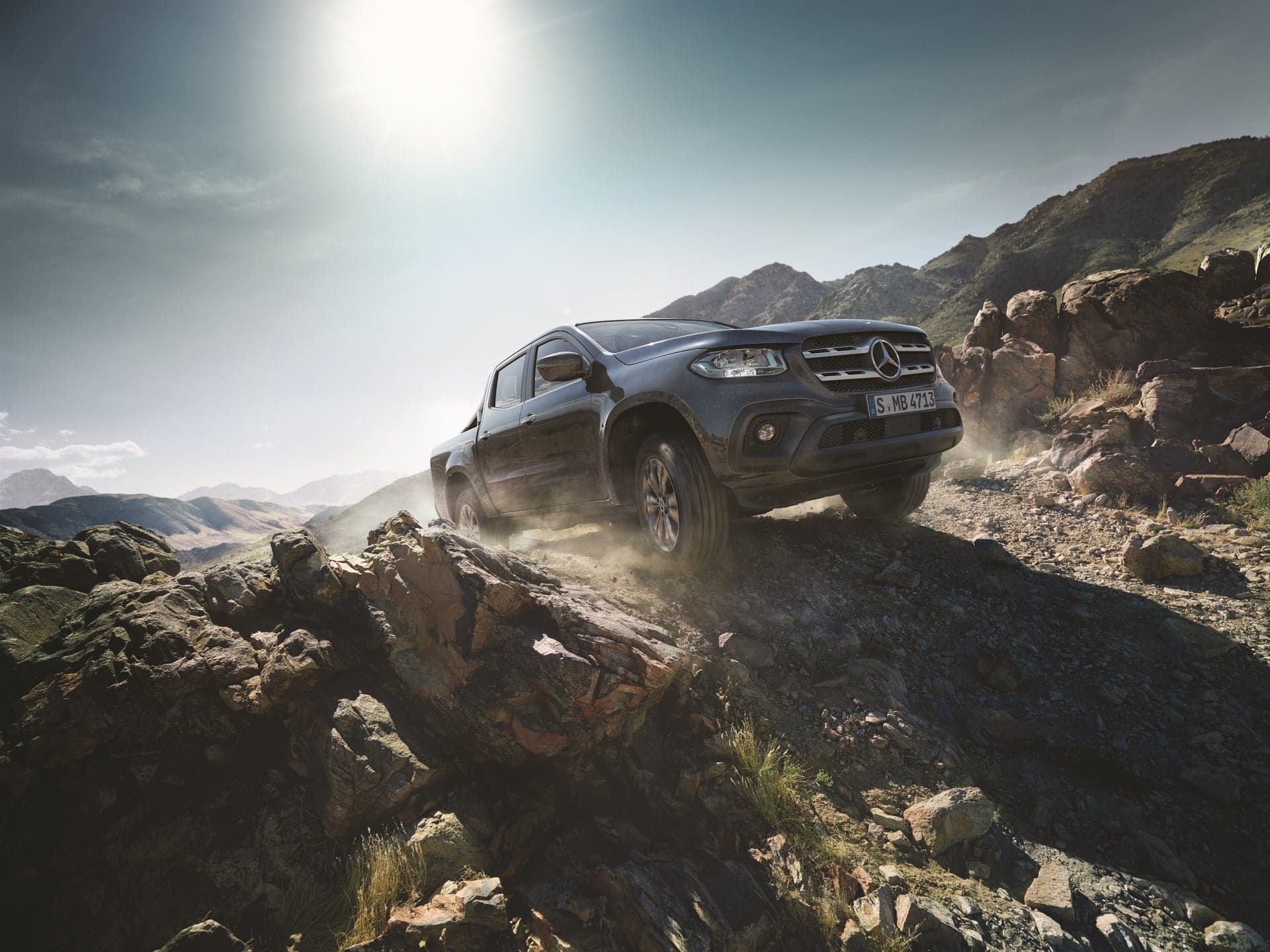 Mercedes Promotes X-Class by Sponsoring UCI Mountain Bike Championship