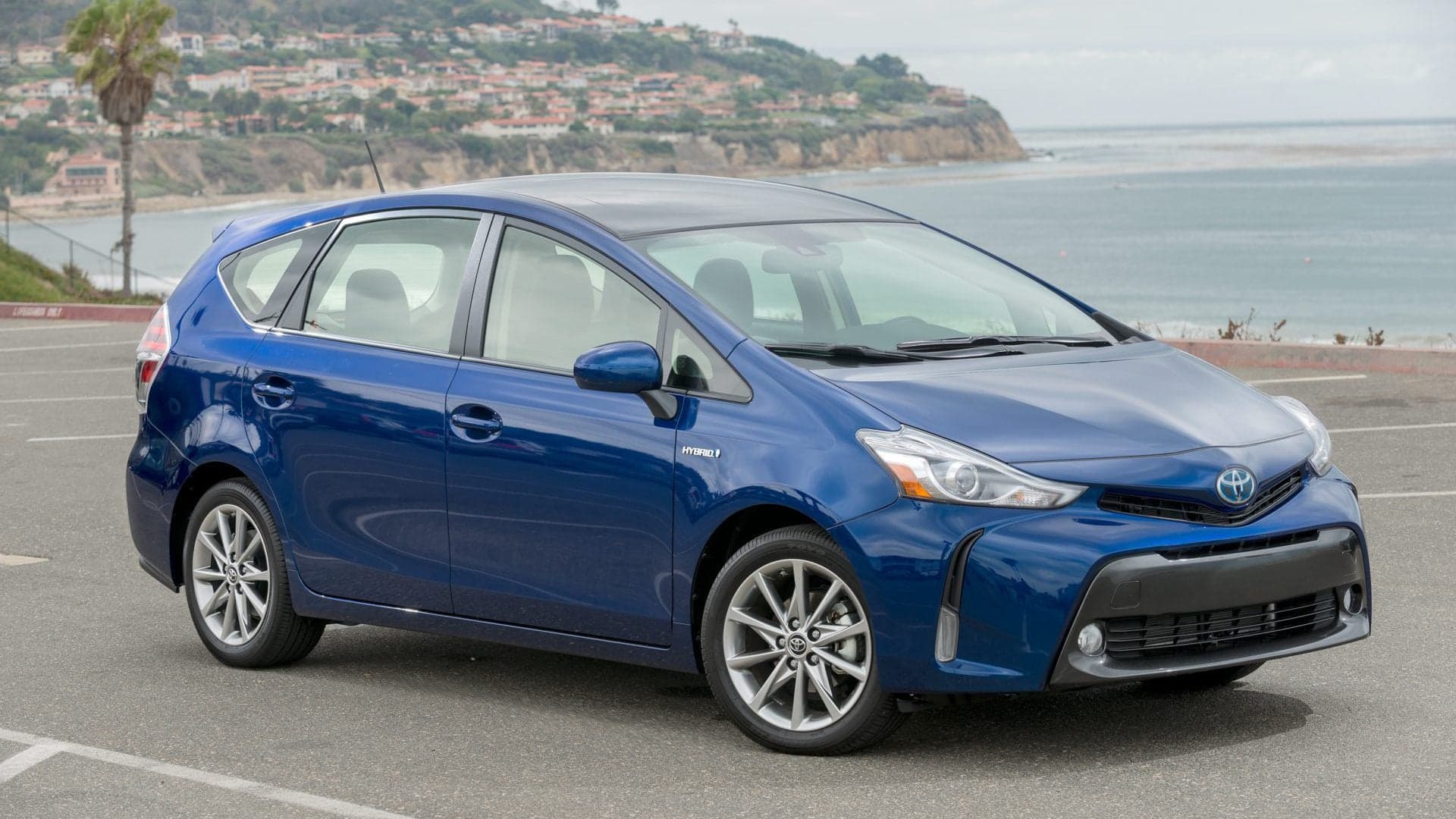 Toyota Axes the Prius V in the U.S.