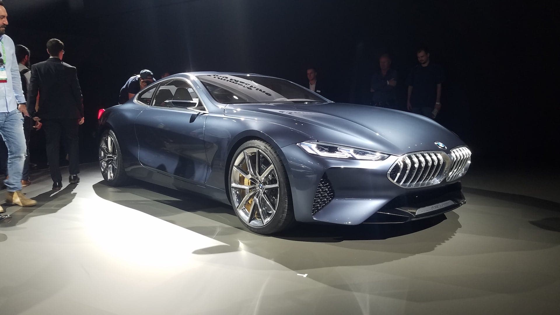 BMW Concept 8 Series Shows Off at Los Angeles Auto Show