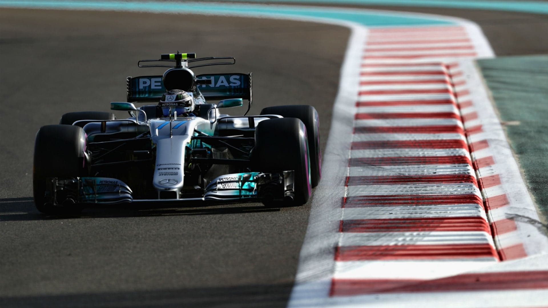 Valtteri Bottas Sets Track Record, Takes Final Pole of F1 Season in Abu Dhabi