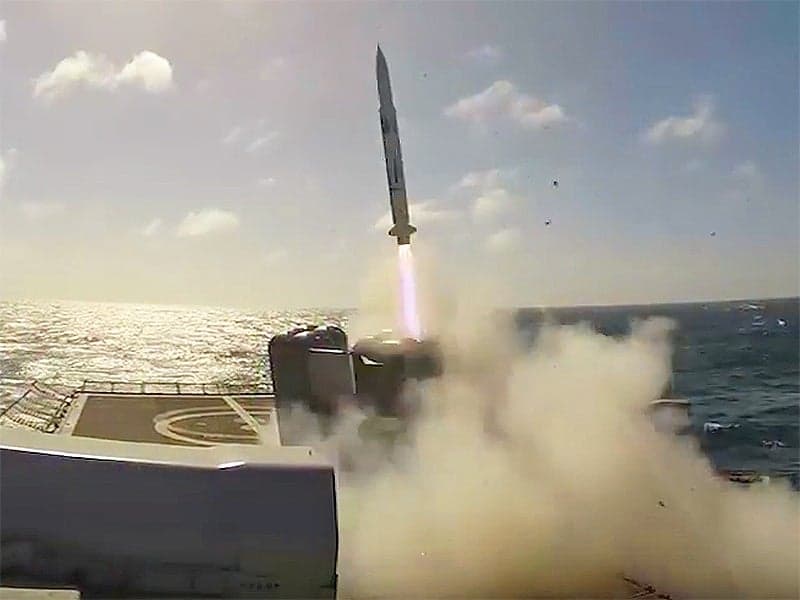 Watch The Navy Fire Its New Evolved Sea Sparrow Block II Missile For The First Time