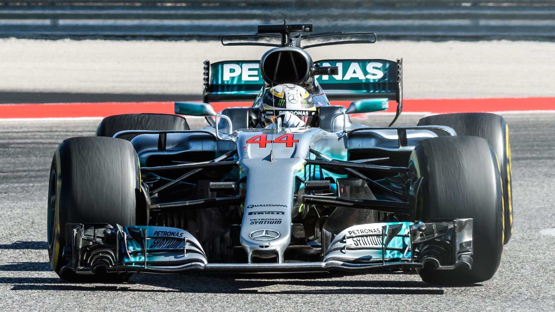 Hamilton Says ‘Hypersoft’ Compound Tire Is the Best Since Pirelli’s F1 Return