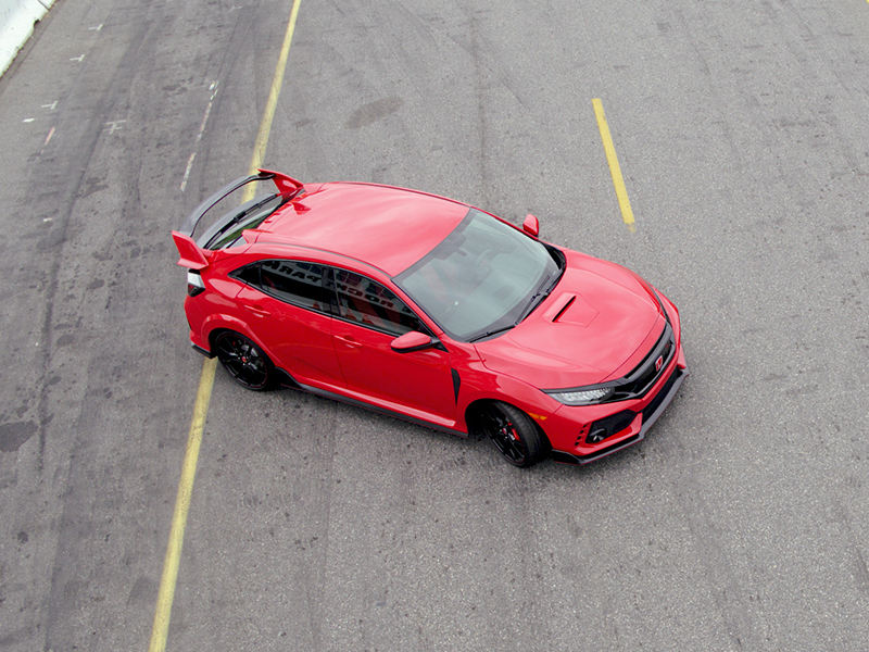 The 2017 Honda Civic Type R Cannot Be Unseen, But It Should Be Driven