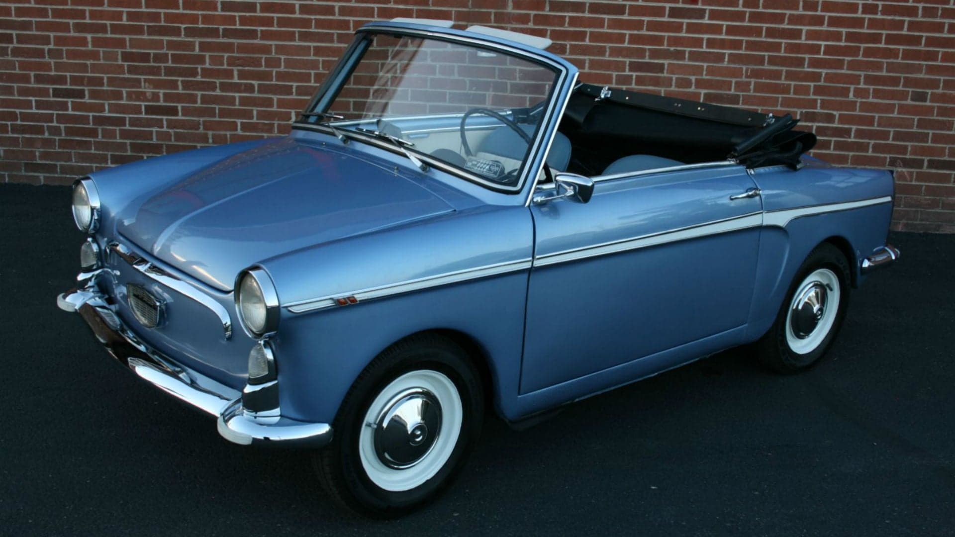 This Autobianchi Bianchina Cabriolet Makes Vintage British Roadsters Look Huge