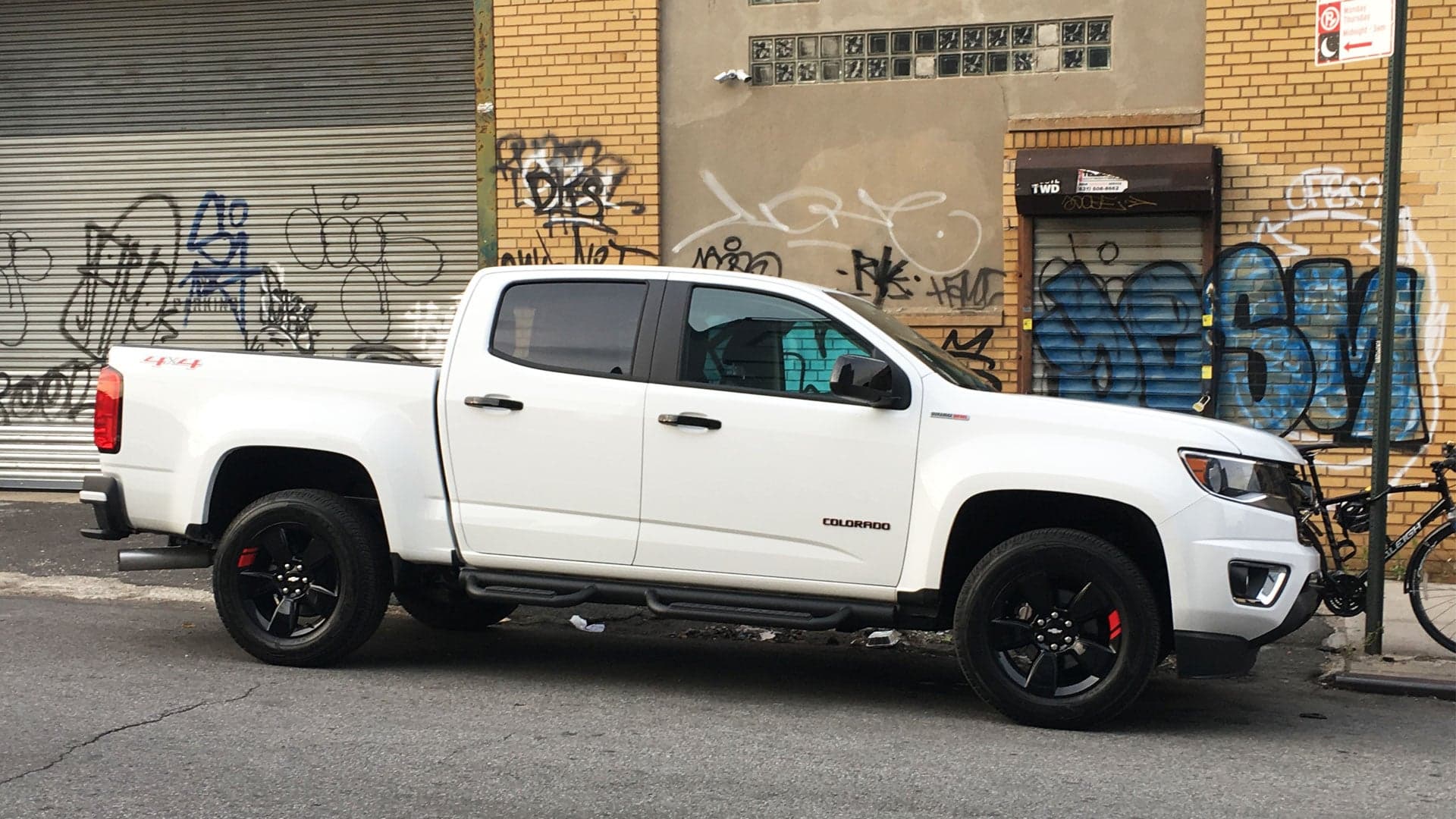 2018 Chevrolet Colorado 4WD LT Review: Pickup Truck Power Dramatically Boosts Your Productivity