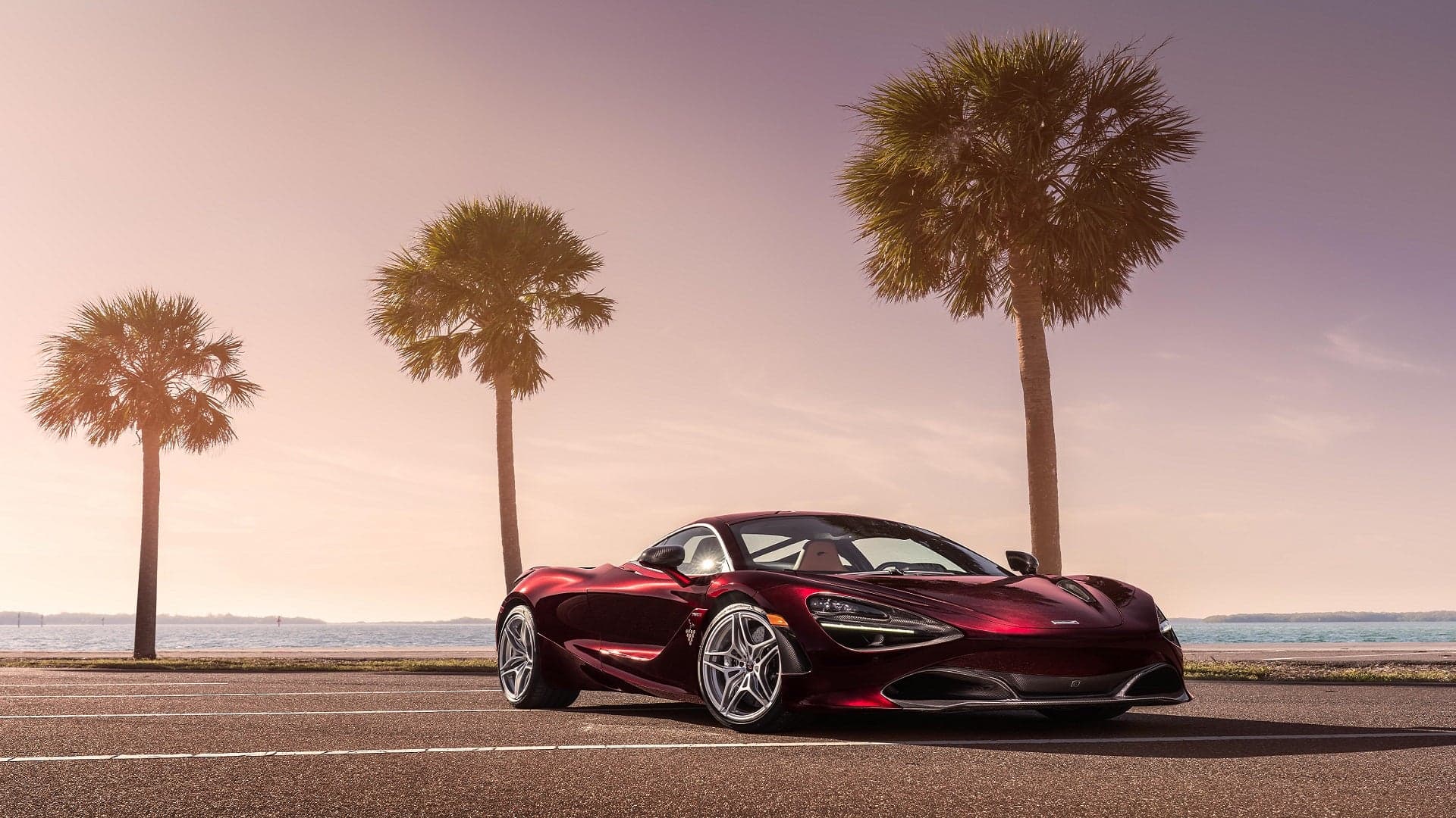 One-Off McLaren 720S Auctioned for Charity, Raises $650,000