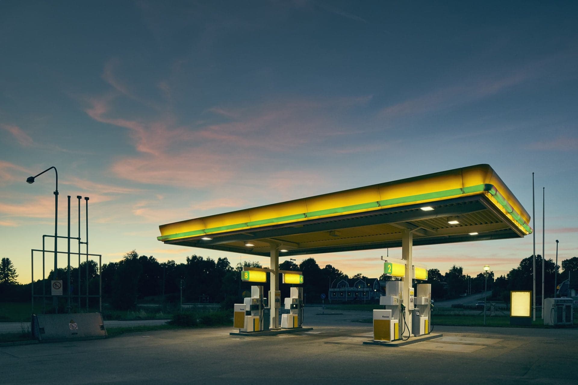 UK Gas Stations Face Closure Over Low Demand. Are US Stations Next?