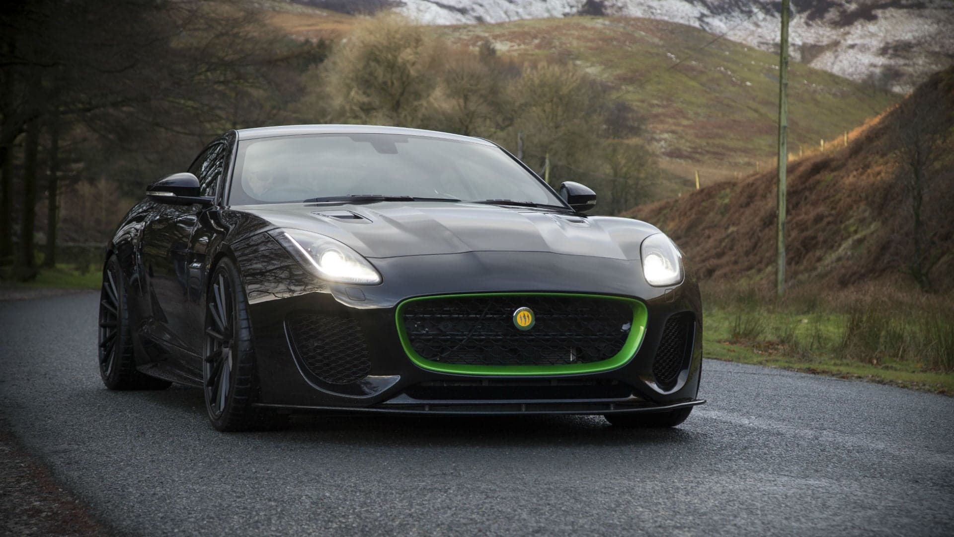 Lister Spices Up the Jaguar F-Type with 666 Horsepower and a 208-MPH Top Speed