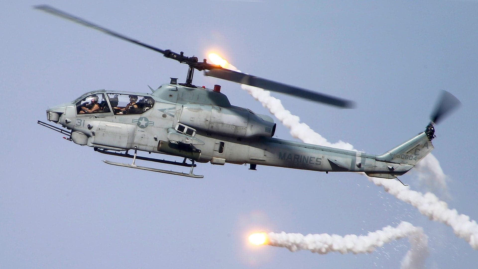 Pentagon To Sell-Off Its AH-1W Super Cobra Attack Helicopter Fleet