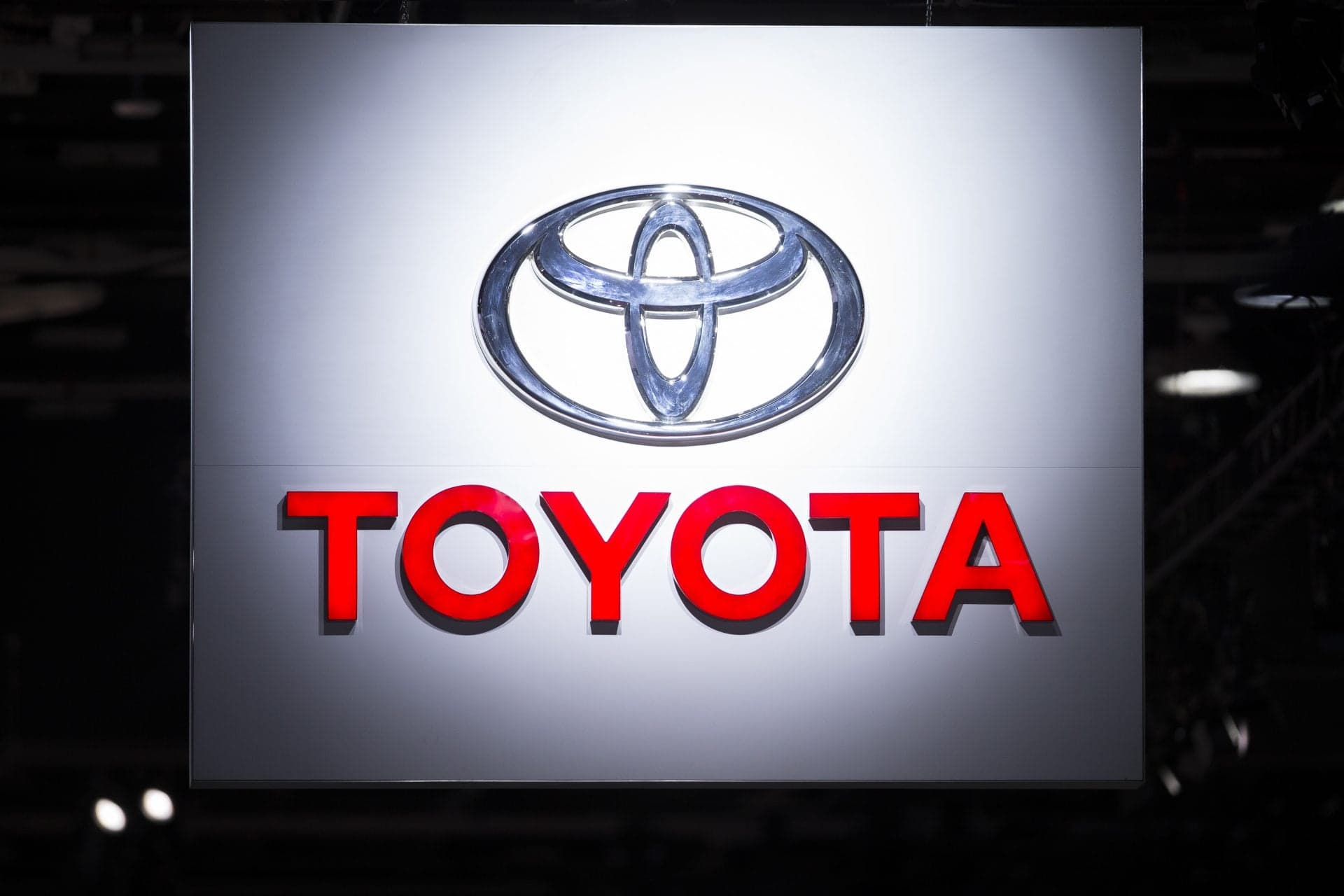 Toyota Study Finds Passenger Safety Issue With Autonomous Car Tech