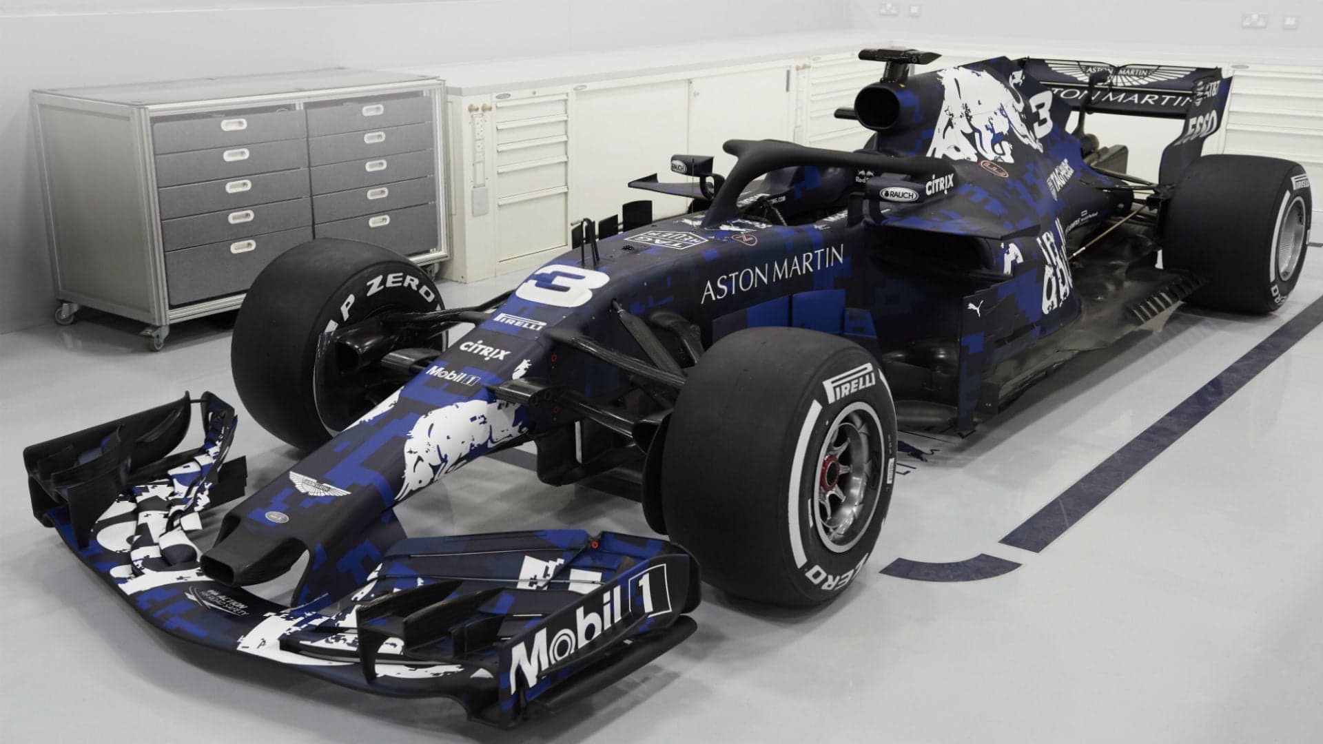 Red Bull Racing Reveals 2018 Formula 1 Car: The RB14