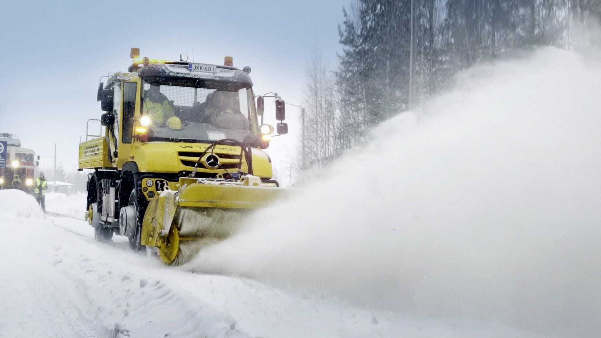 Mercedes Makes the Ultimate Snowplow Unimog