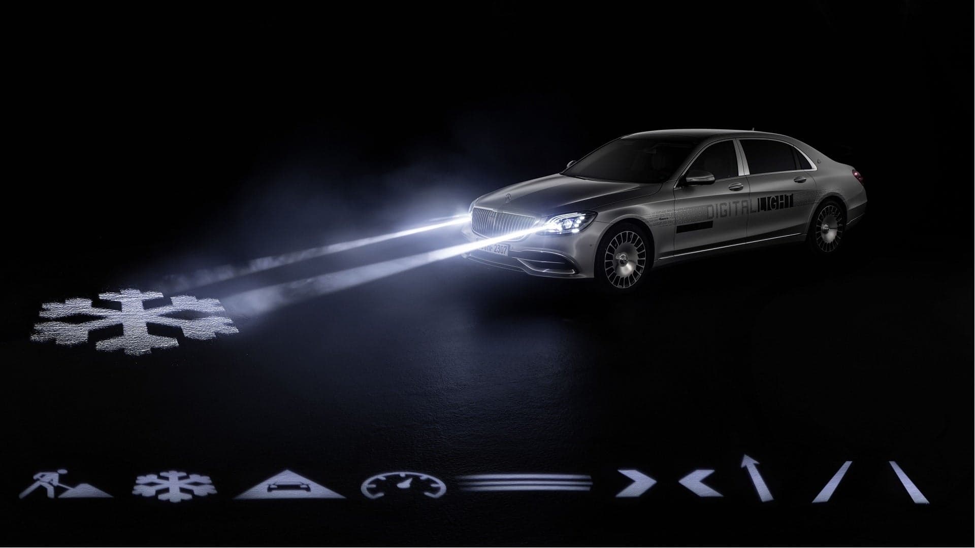Mercedes Shows Off New Digital Headlights