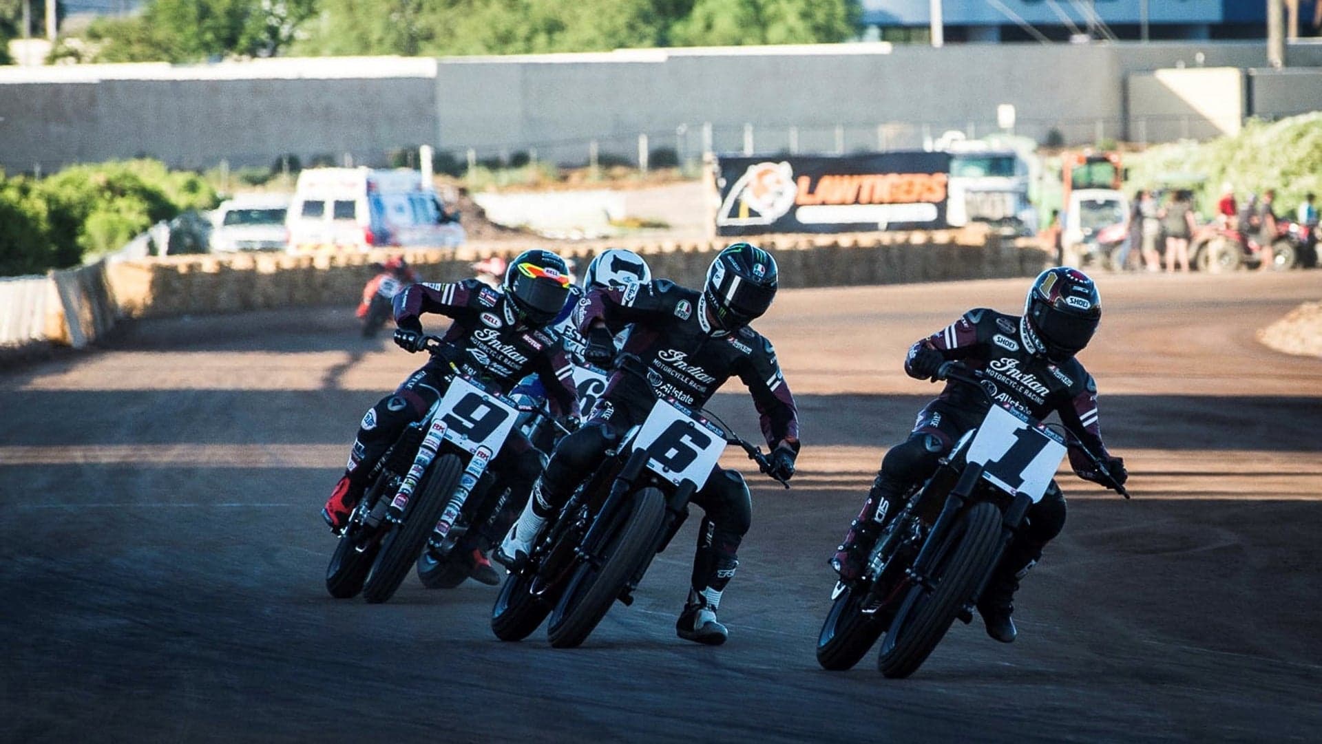 Dainese Continues Partnership With American Flat Track