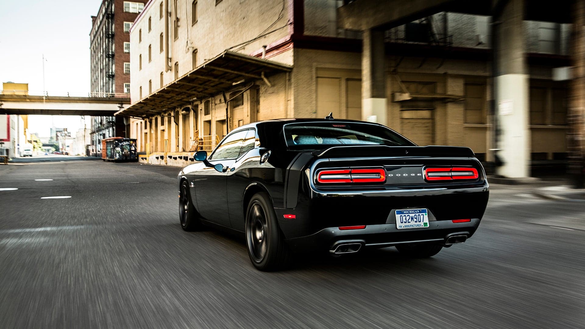 Dodge Challenger Driver Arrested For Doing 145 MPH, Flipping Off Tokyo Speed Cameras