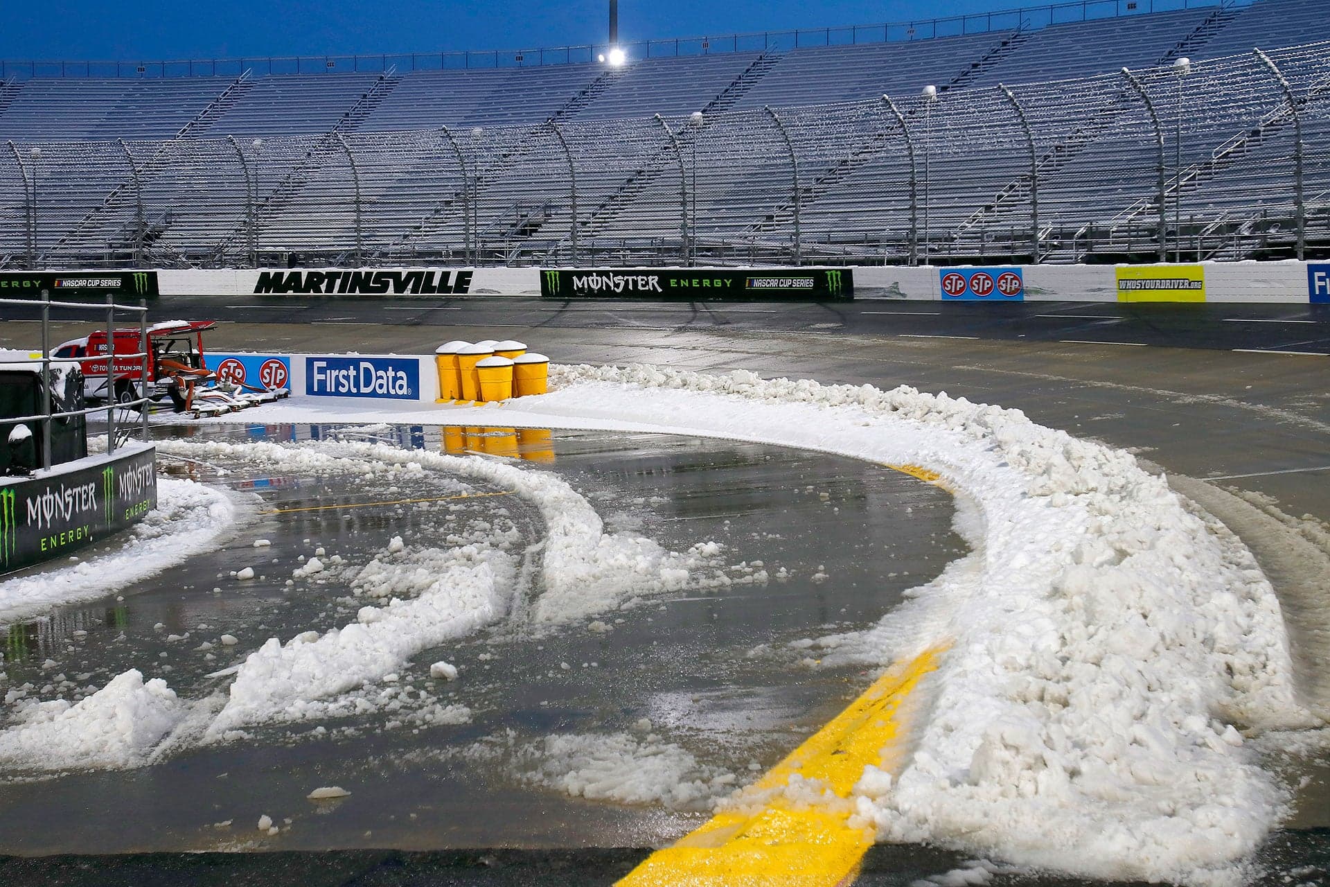 Preview: STP 500 NASCAR Cup Race at Martinsville Rescheduled Due to Weather