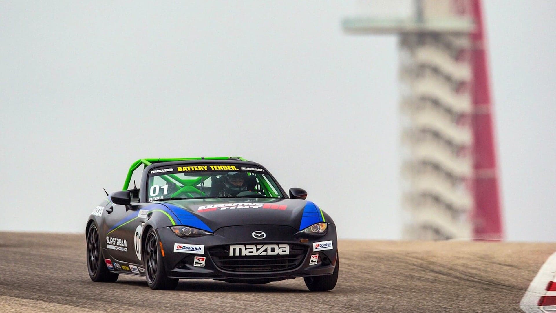 Watch the Season-Opening Mazda Global MX-5 Cup Race Live on YouTube