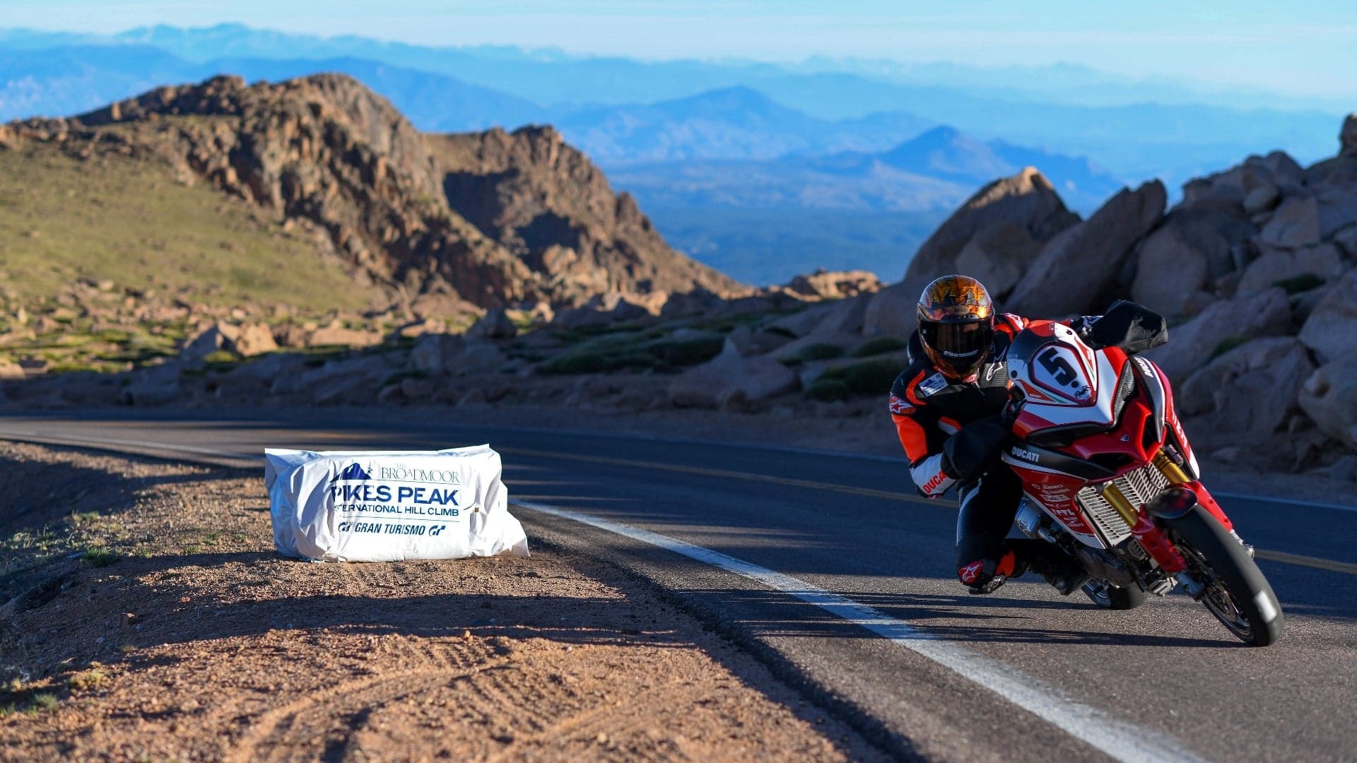 The Fastest Motorcycle up Pikes Peak This Year Was a Mostly-Stock Ducati Multistrada 1260