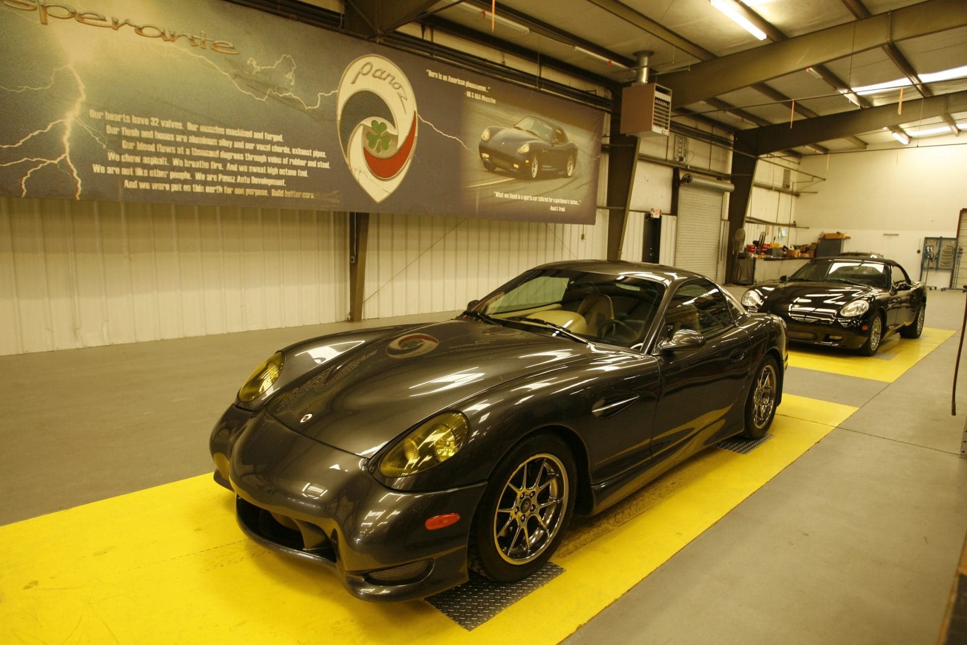 Panoz to Use New Self-Healing Paint on Its Cars