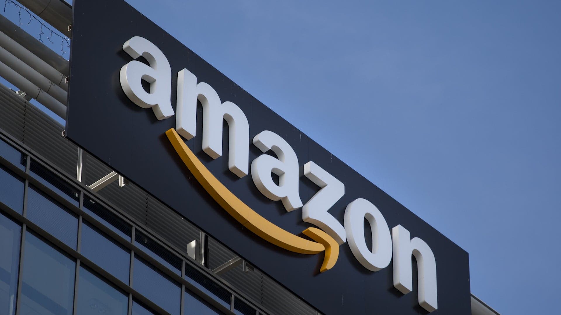 Amazon Patents Aerial Fulfillment Centers for Improved Drone Delivery