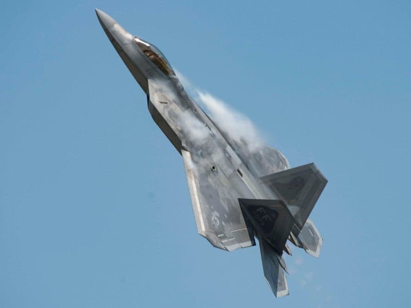 Lockheed Pitching U.S. Air Force On F-22-F-35 Hybrid Fighter Intended For Japan